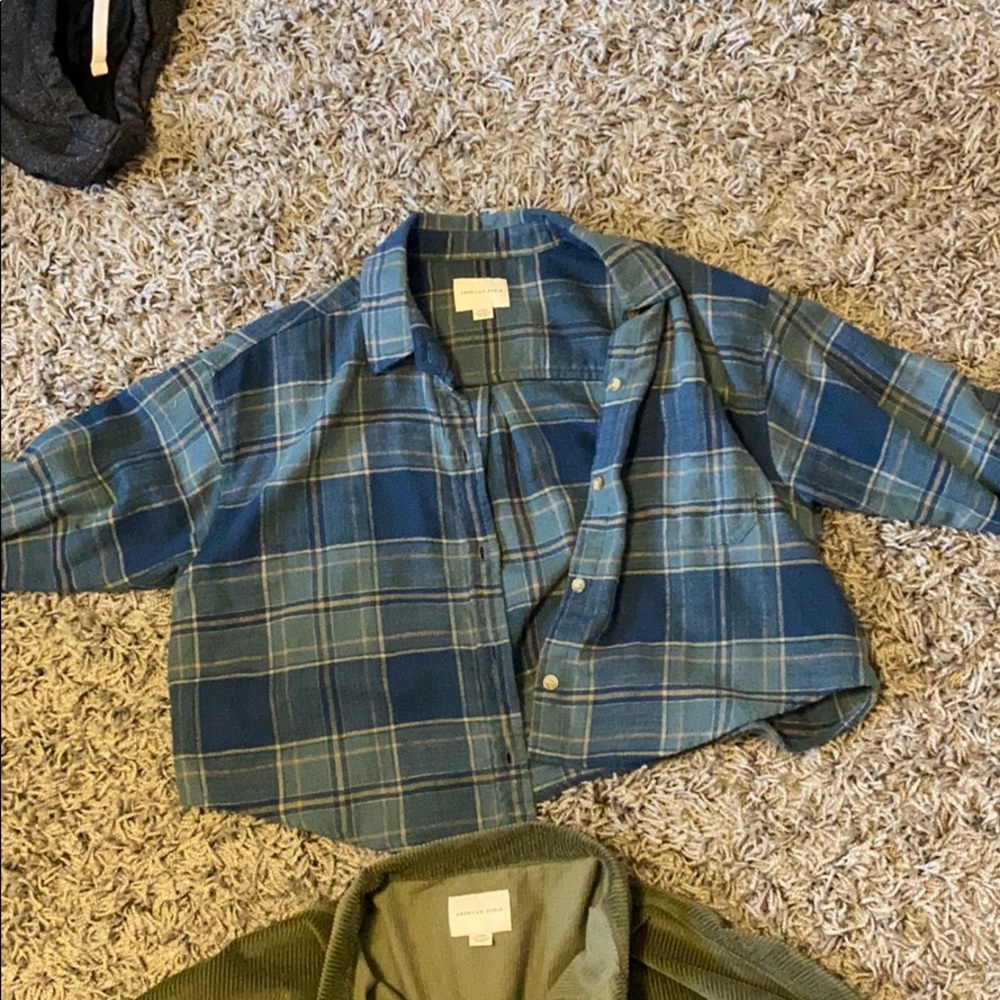 American Engle cropped flannels - Picture 3 of 5